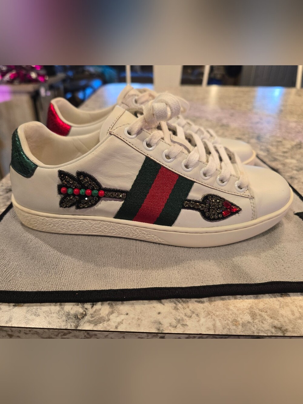 Authentic Women's Size 34 (4US) Gucci 454551 Ace Arrow White Leather Sneakers